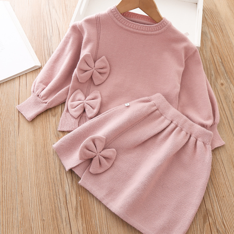 Zestaw ubrań dla dziewczynek,  – Winter Clothing That Starts With O recenzja i cena